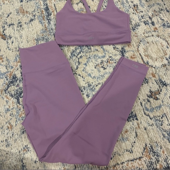 Set Active Cosmo Set - Picture 3 of 3